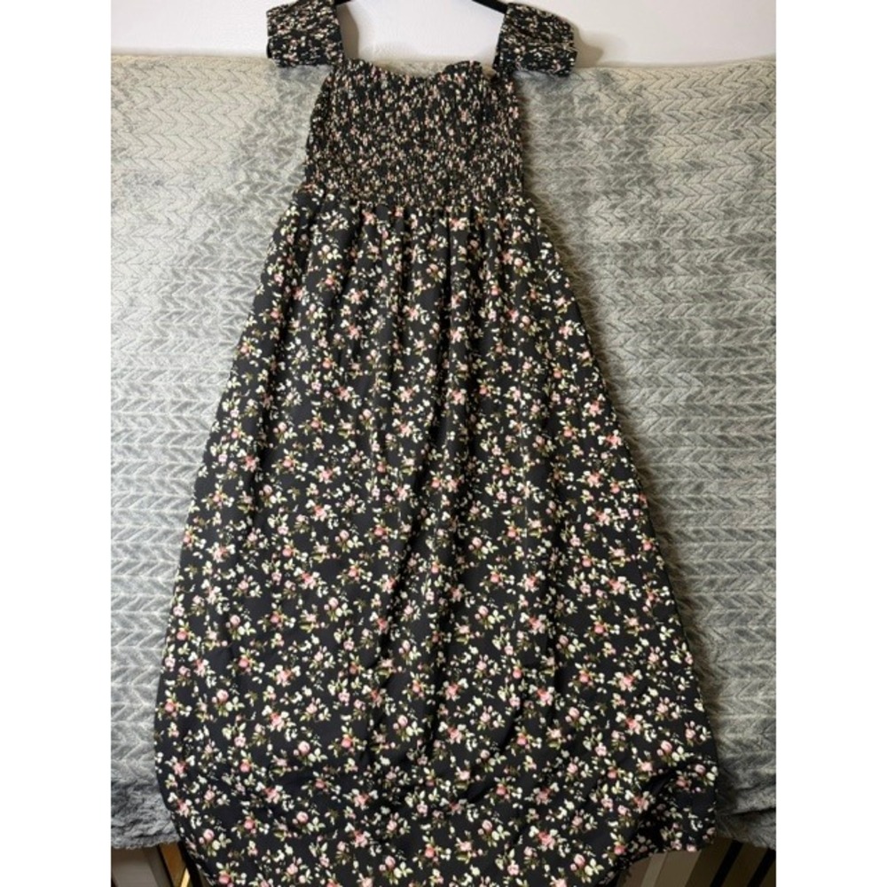 Everly Floral Smocked Maxi Dress Black Pink Cap Sleeve Slit Women Size Med 0095